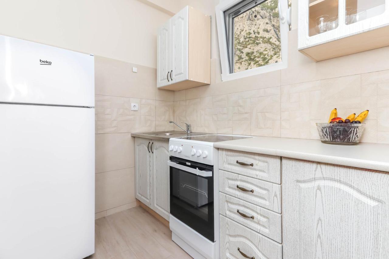 Sea Star Luxury Apartment โกตอร์ ภายนอก รูปภาพ
