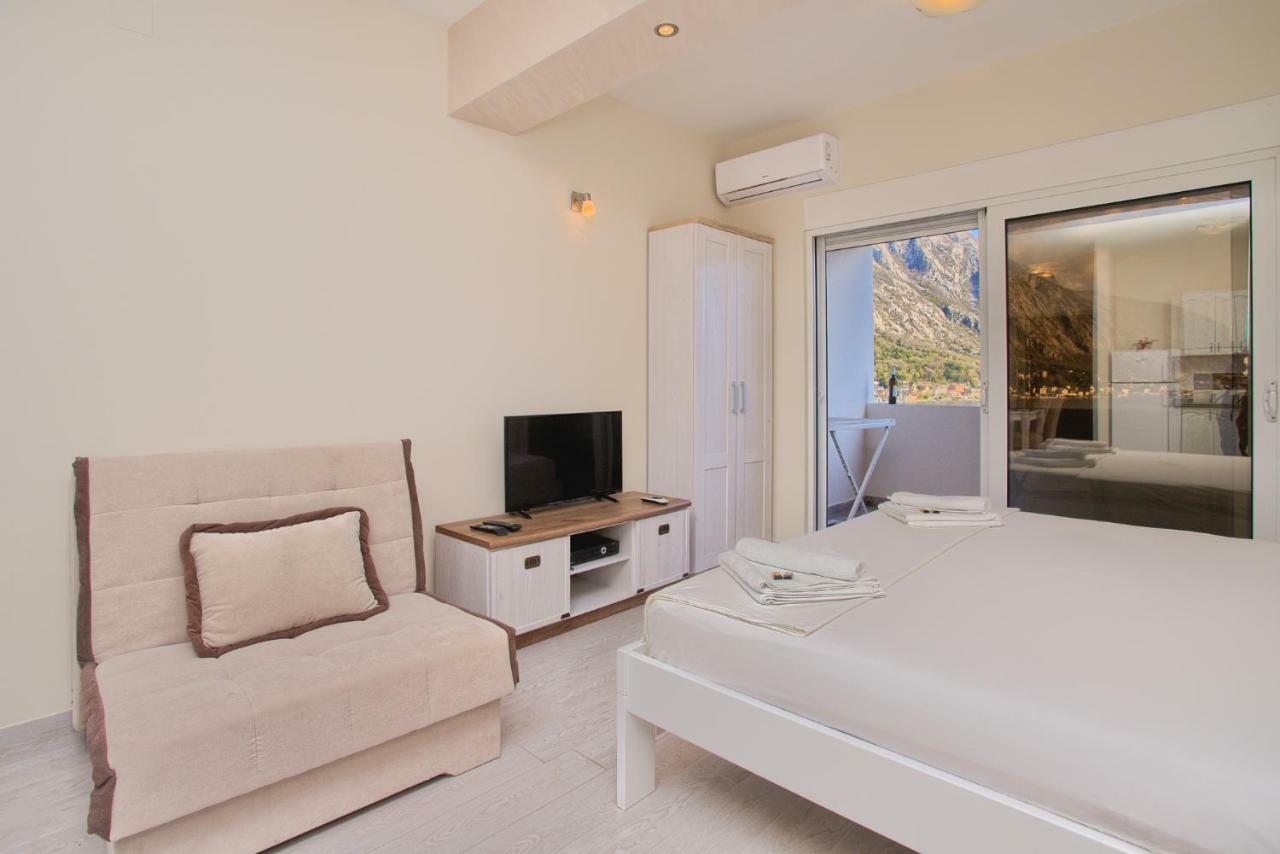 Sea Star Luxury Apartment โกตอร์ ภายนอก รูปภาพ